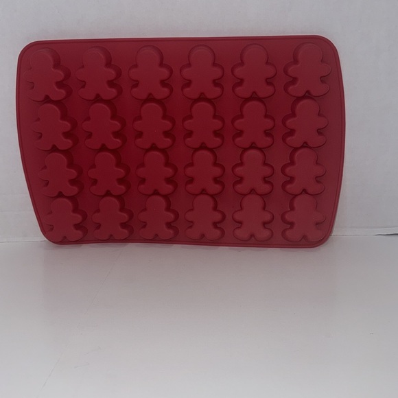 Christmas Wilton 24 Silicone Gingerbread Boy Mold - Picture 3 of 5